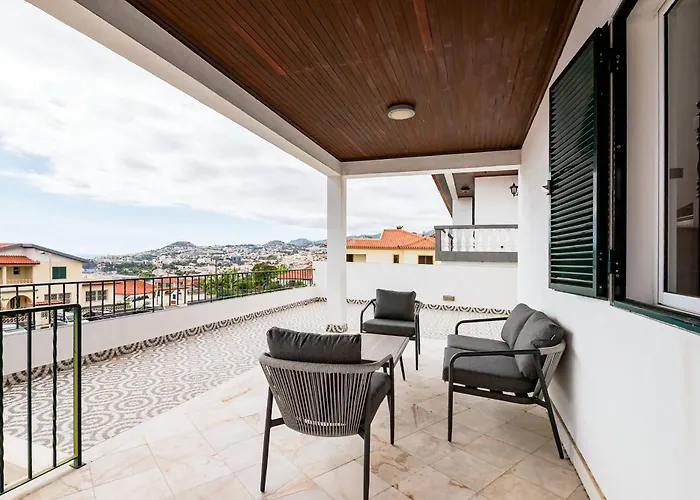 Do Carmo By Galmi * Funchal